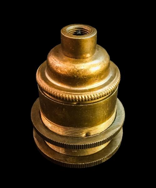 E27 threaded clearance lamp holder